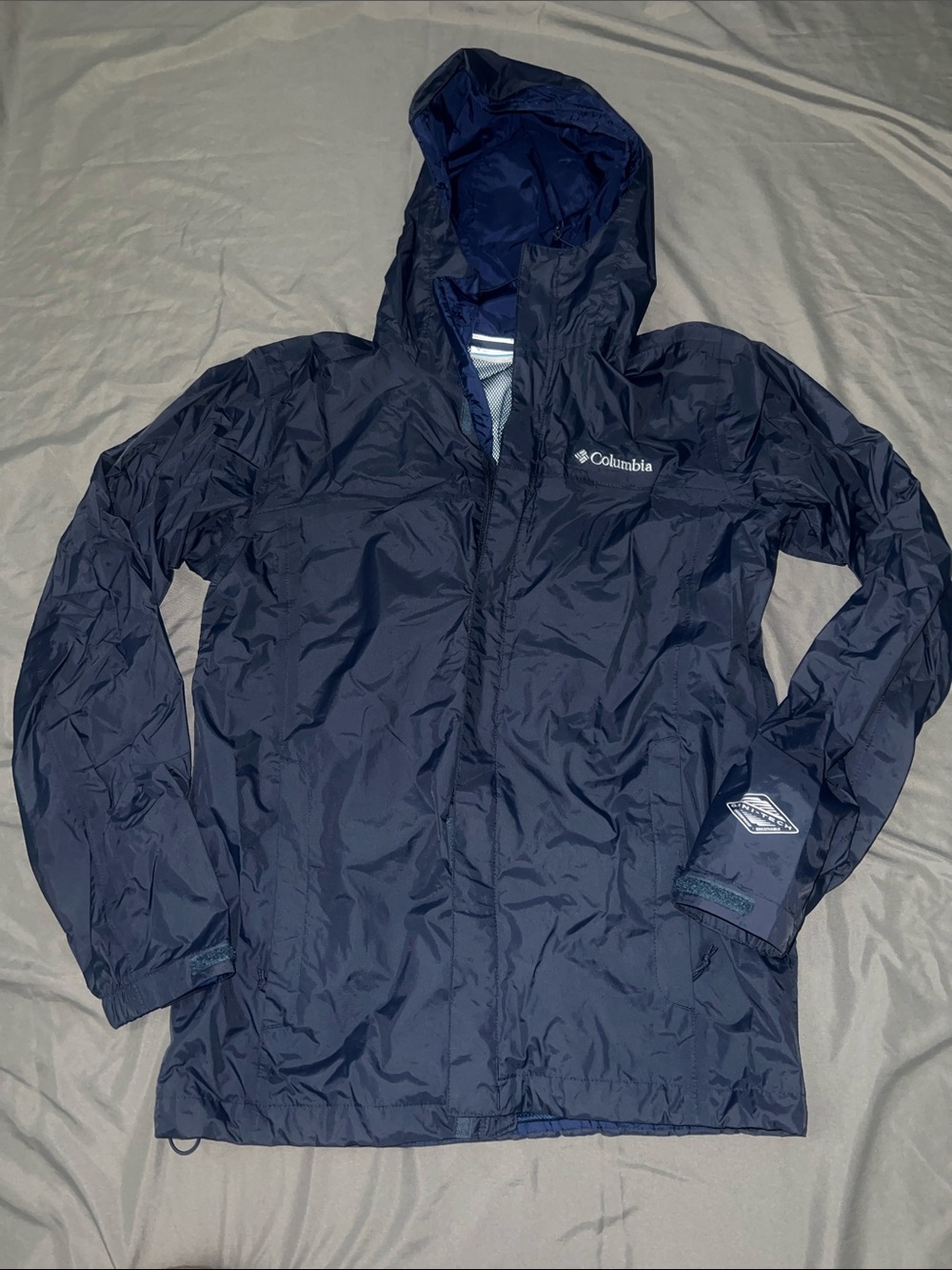 Columbia rain jacket (S)